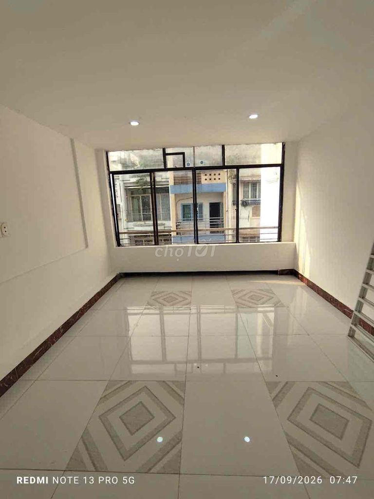 The Vĩnh Viễn front house of 10 46 m.4 level 3 bedrooms only 22 million