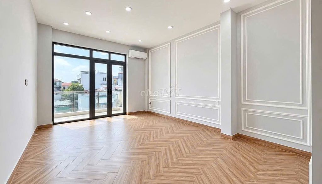 Nguyễn Văn Khối-Pierre 11/4 m/15 m/3/4 floors - 4 bedrooms_4 toilets