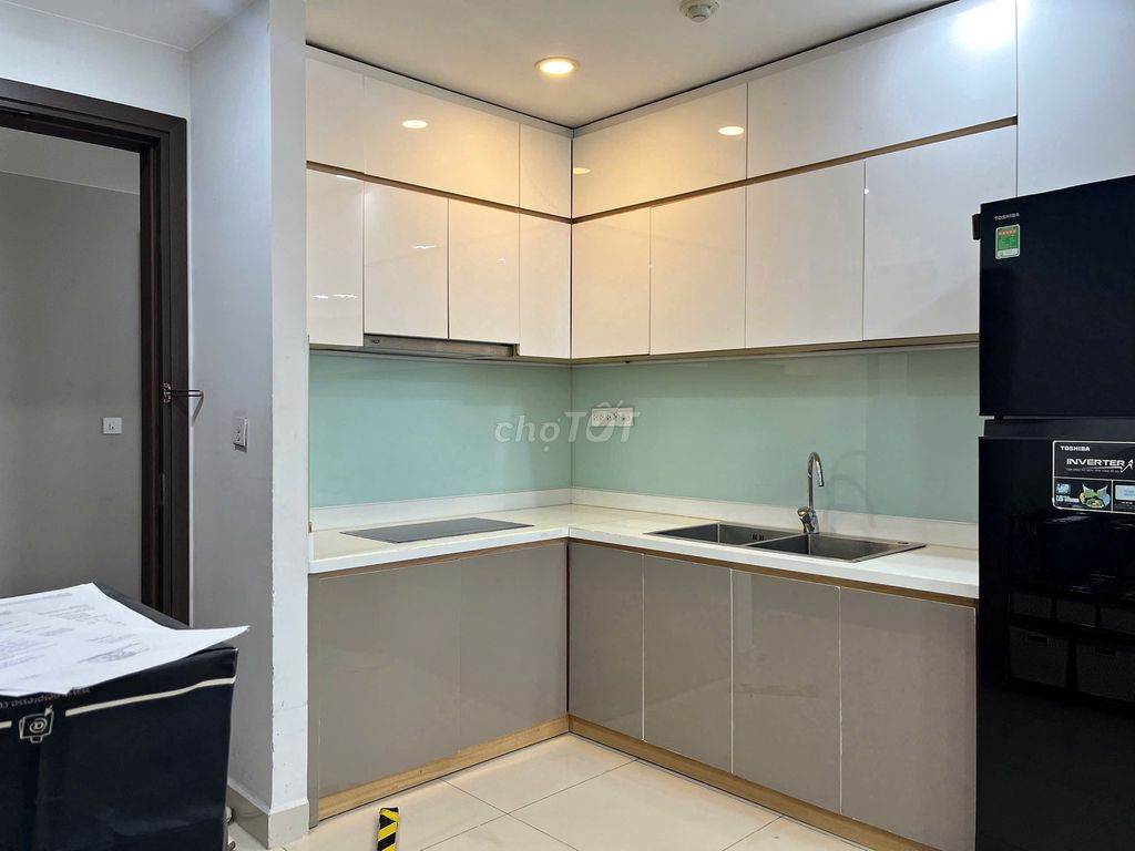 Botanica Premier corner of View East Novaland 75 meters 18 million two rooms.