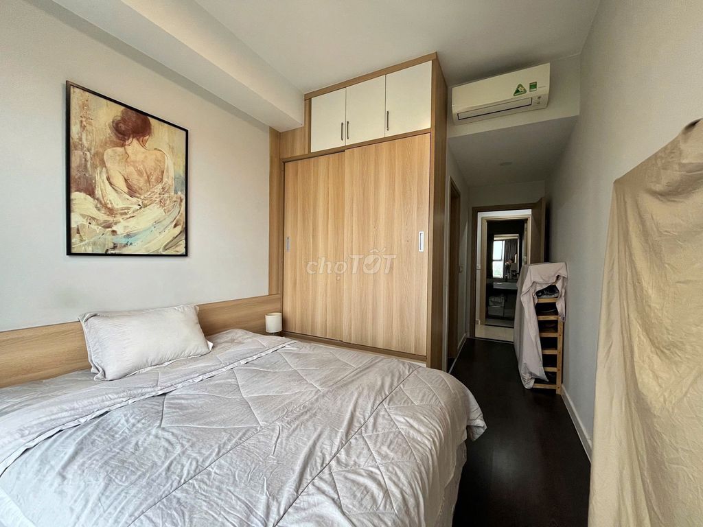 Botanica Premier corner of View East Novaland 75 meters 18 million two rooms.