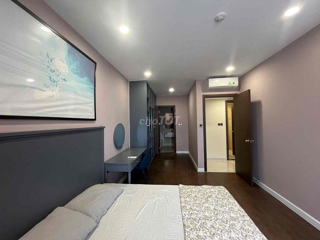 Renting Saigon Royal Residence Lh apartment: