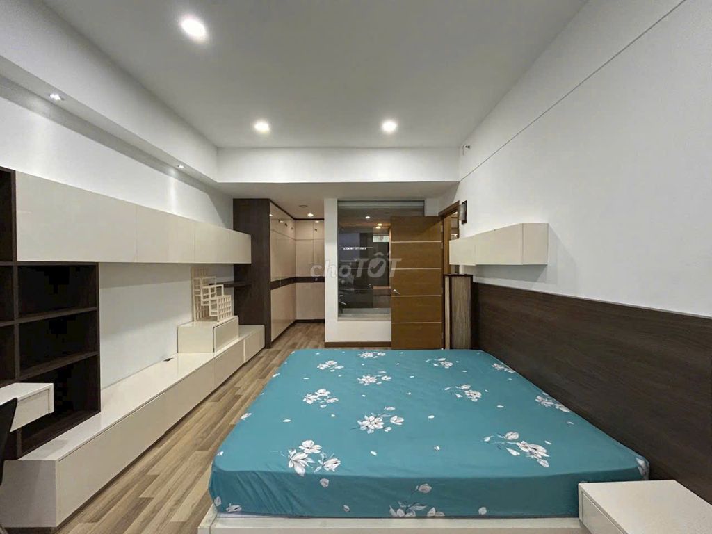 Rents two bedrooms-95 meters2, 17 Million, Full interior, Slot car