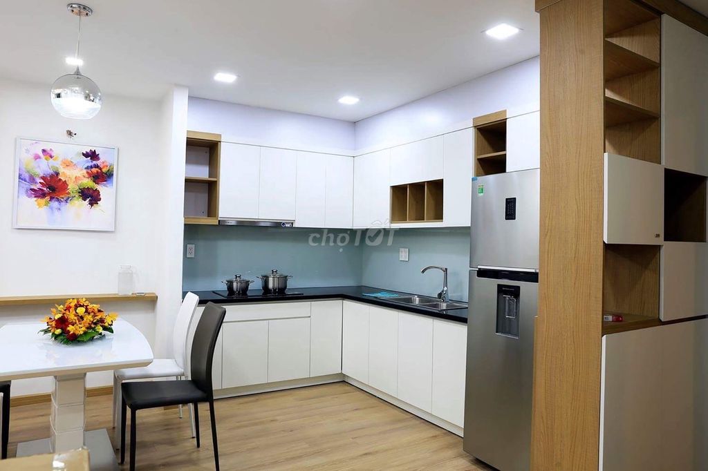 The perfect price of the diplomatic axis Nguyễn Văn Trỗi:70 M2 (2 bedroom - 2 toilets) kingston