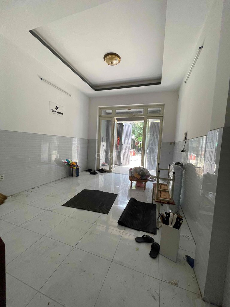 Lê Trọng Tấn Internal Downloadway. 4 x13 m TRI 2 floor st. Four bedrooms, three toilets.