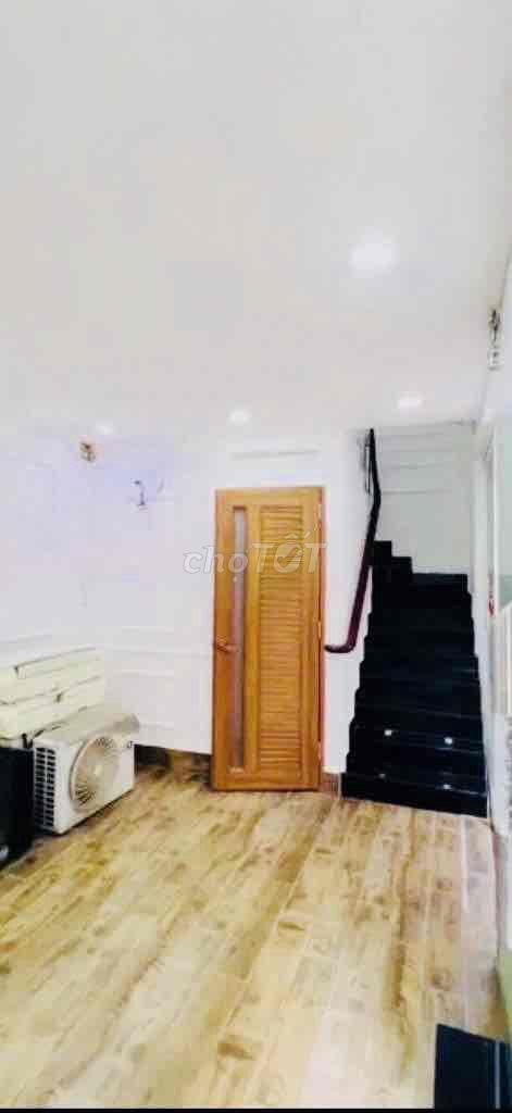 Lê Hồng Phong alley of 10 32 meters, 4rd floor bedroom - 18 million