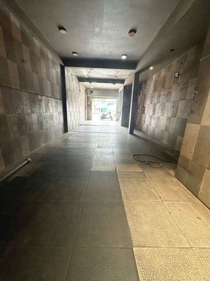 Rent a Phạm Hùng-,230 5, District 8-5.5 x17 meters. Three.