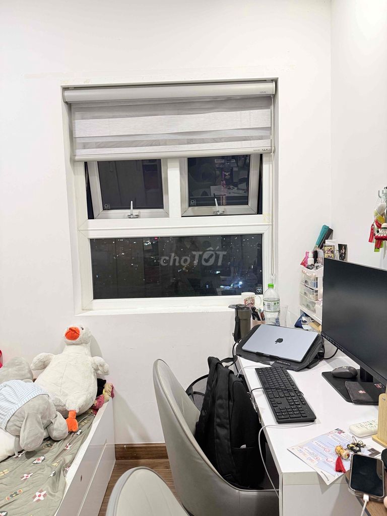 Women's pass at set 1:1 apartment richmond City Nguyễn Xí