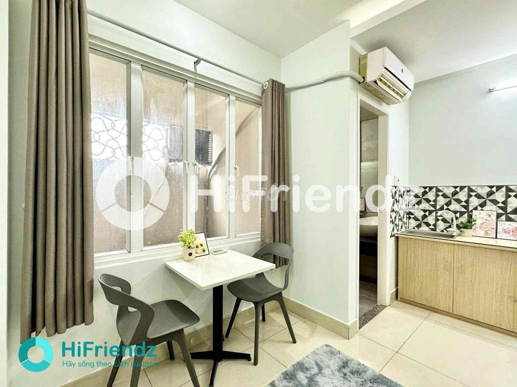 Rent the studio full interior in the alley of 11 District 10 four.