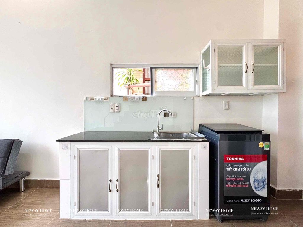 The apartment is full new and clean. Cộng Hoà.