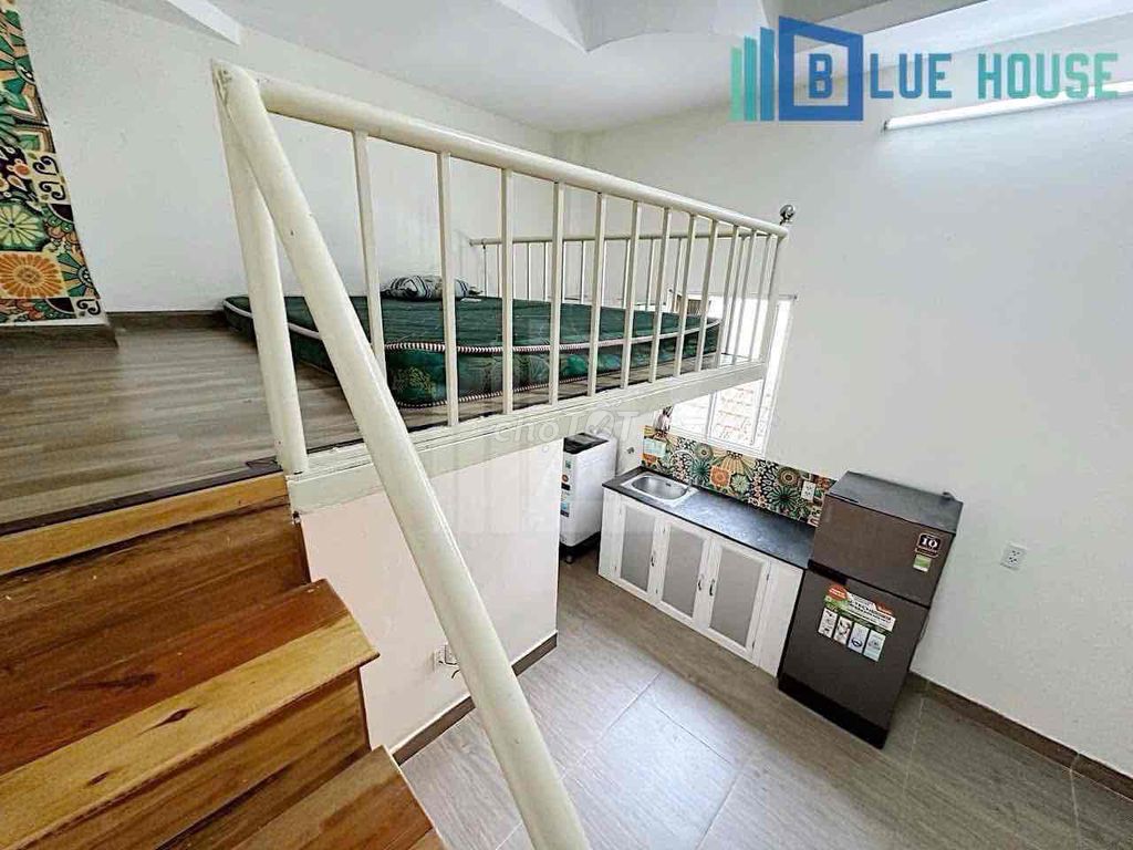 The apartment is full new and clean. Cộng Hoà.