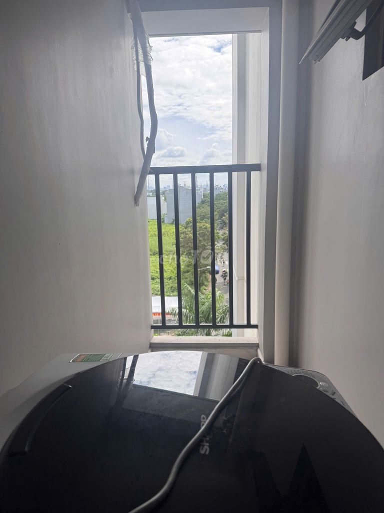 In two bedrooms, two Lovera Vista toilets, two air conditionings, full curtains at 3.5 million a month.