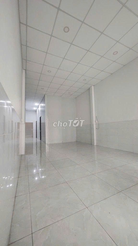 Fourth leveler of Han Shun Street 4.1 x 24 meters costs 7 million a month