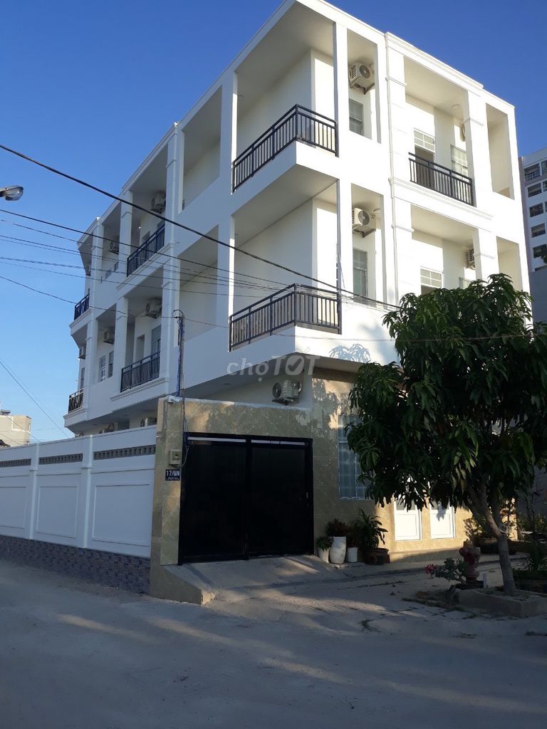 mini 35 M2 right here, Zalmall Phạm Văn Đồng master