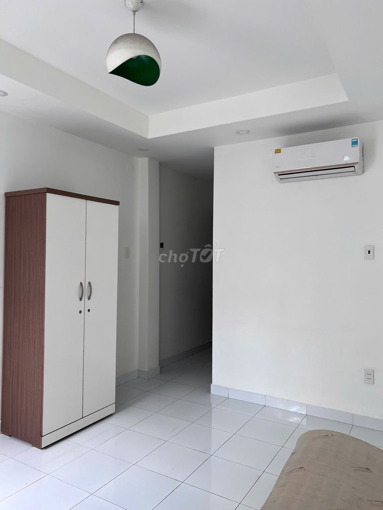 - One room in 10] County.