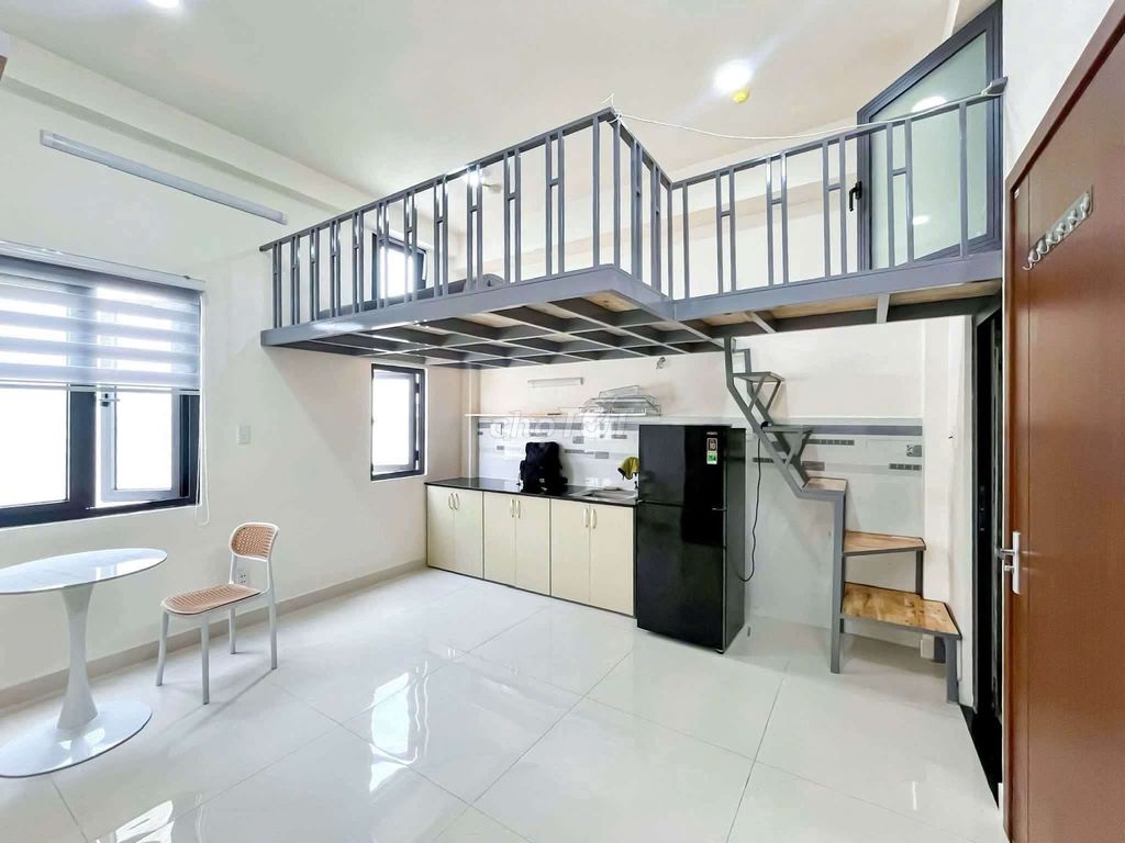 The apartment has a full interior right now.tte mart Gò Vấp.