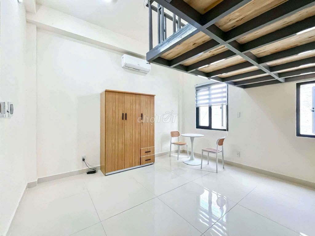 The apartment has a full interior right now.tte mart Gò Vấp.