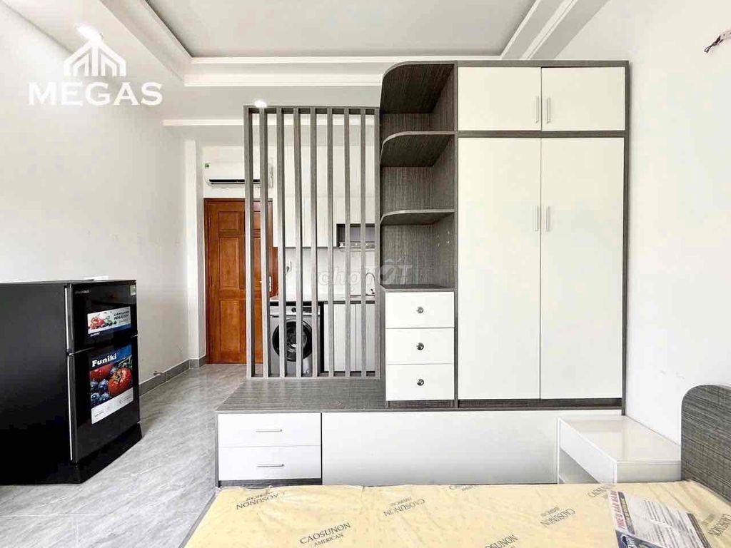 Window studio/bancol 40 M2 elevator private washing machine in peace