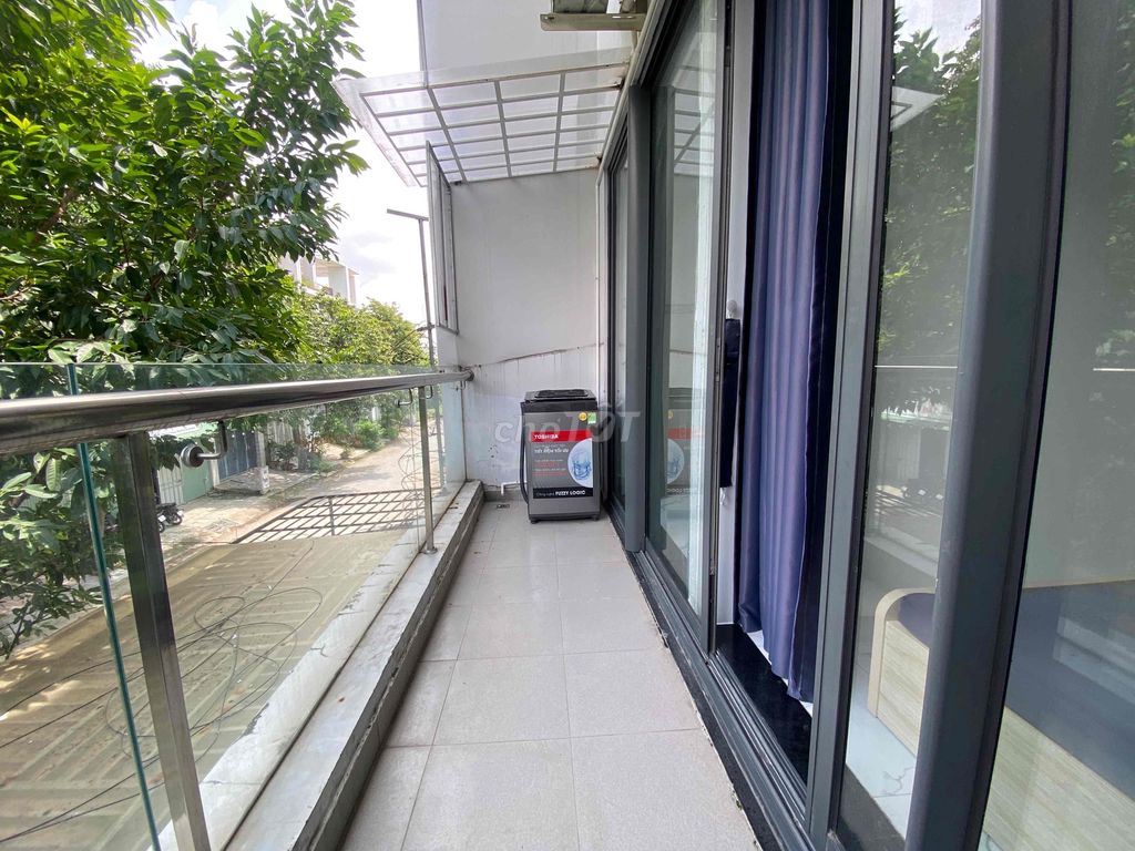Two-new-New100 percent public bedroom, private laundry 200-foot-in-the-clock.