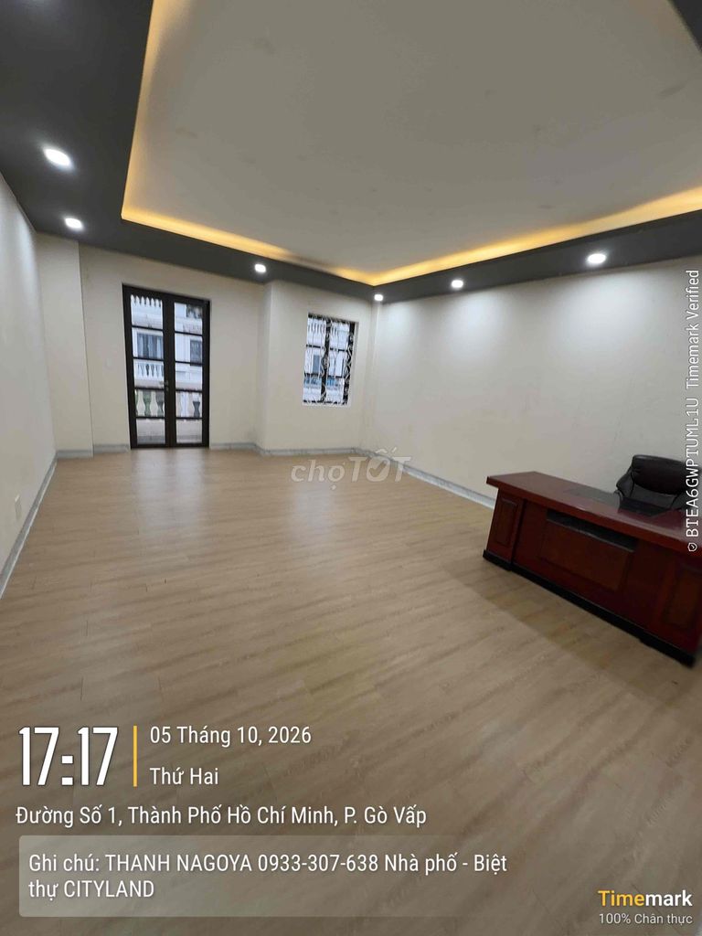18 million (5 x 20) 1 1-1-1 floor Phạm Huy Thông roof