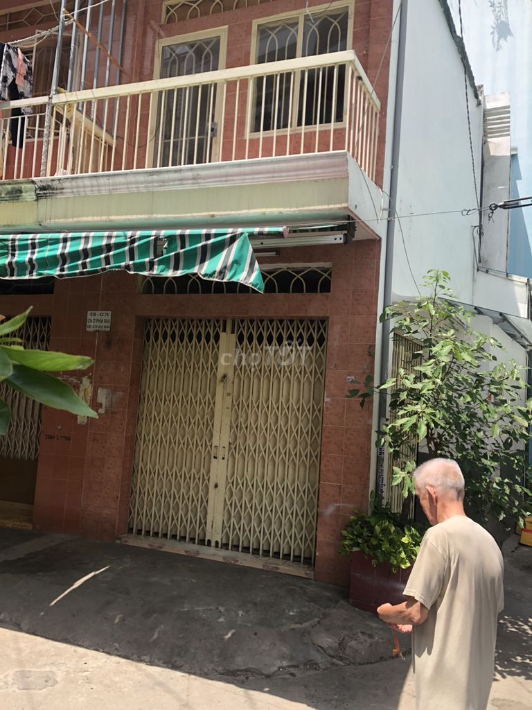 Rent the entire cheap house at the new front