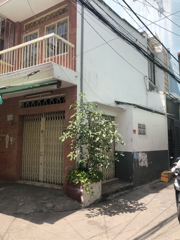Rent the entire cheap house at the new front