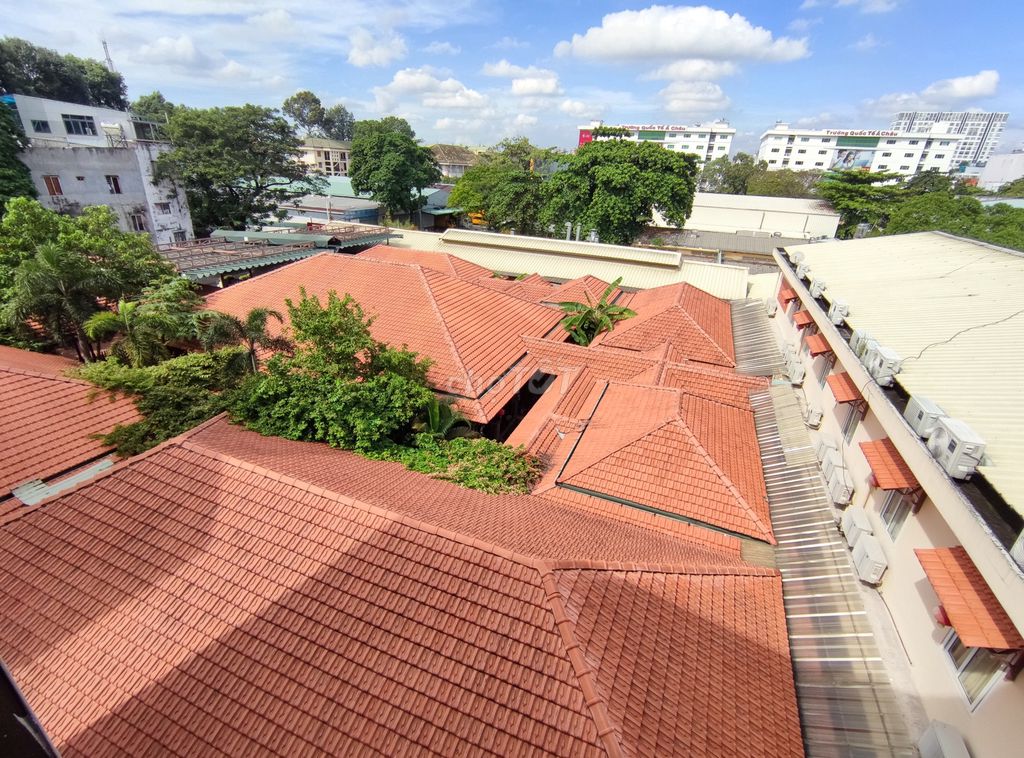 Rent a nice, cheap room in downtown Q.Tân Bình.