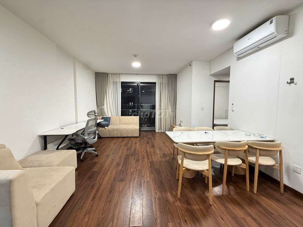 Rent anchor-- two bedrooms, two toilets.