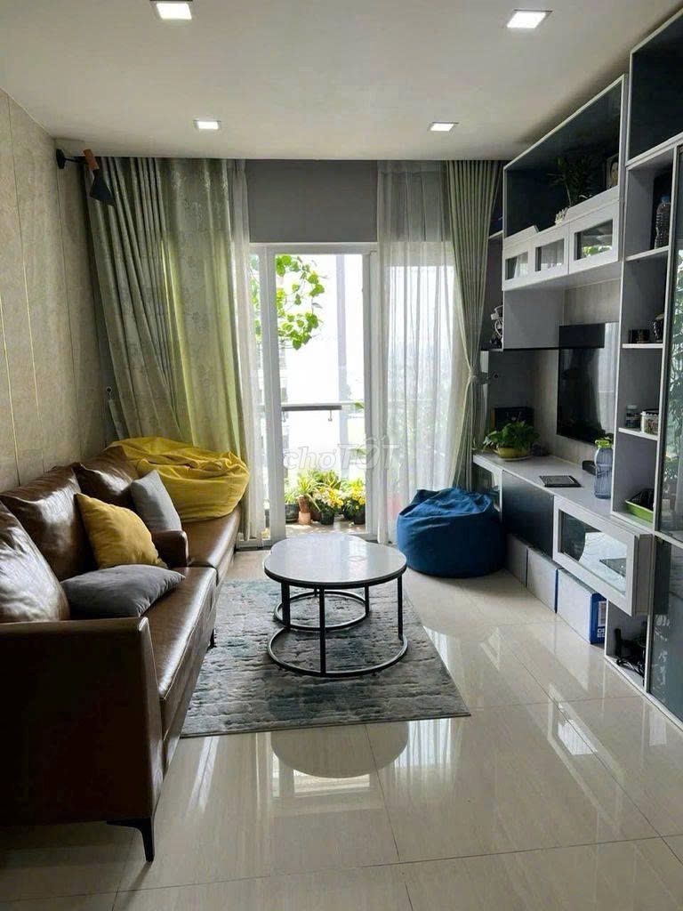 Xigrind Court, rent three bedrooms, two toilets, full interior, 22.8 million.