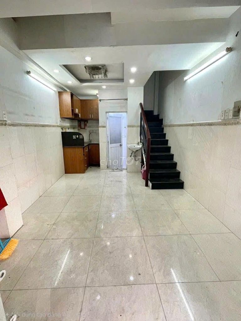 Check out the Hà Tôn Quyền 21 m 1 . 1st floor 2st floor 2 bedroom