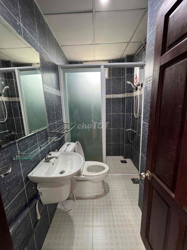 A full interior suite next to ah, Lê Lợi.5 million.