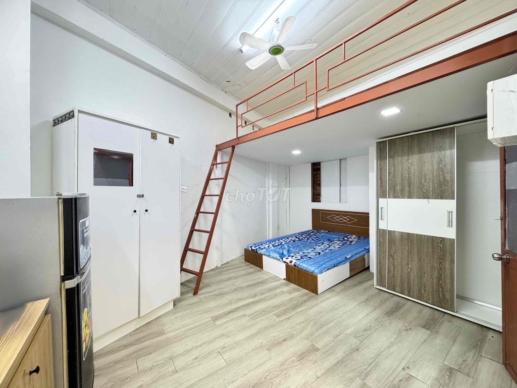 Rent the service apartment 25 M2 full interior, Võ Duy Ninh, near District 1 – 4.6 million.
