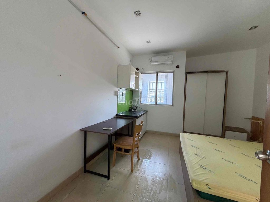 rented room full interior - near to the ether of the Esjam S