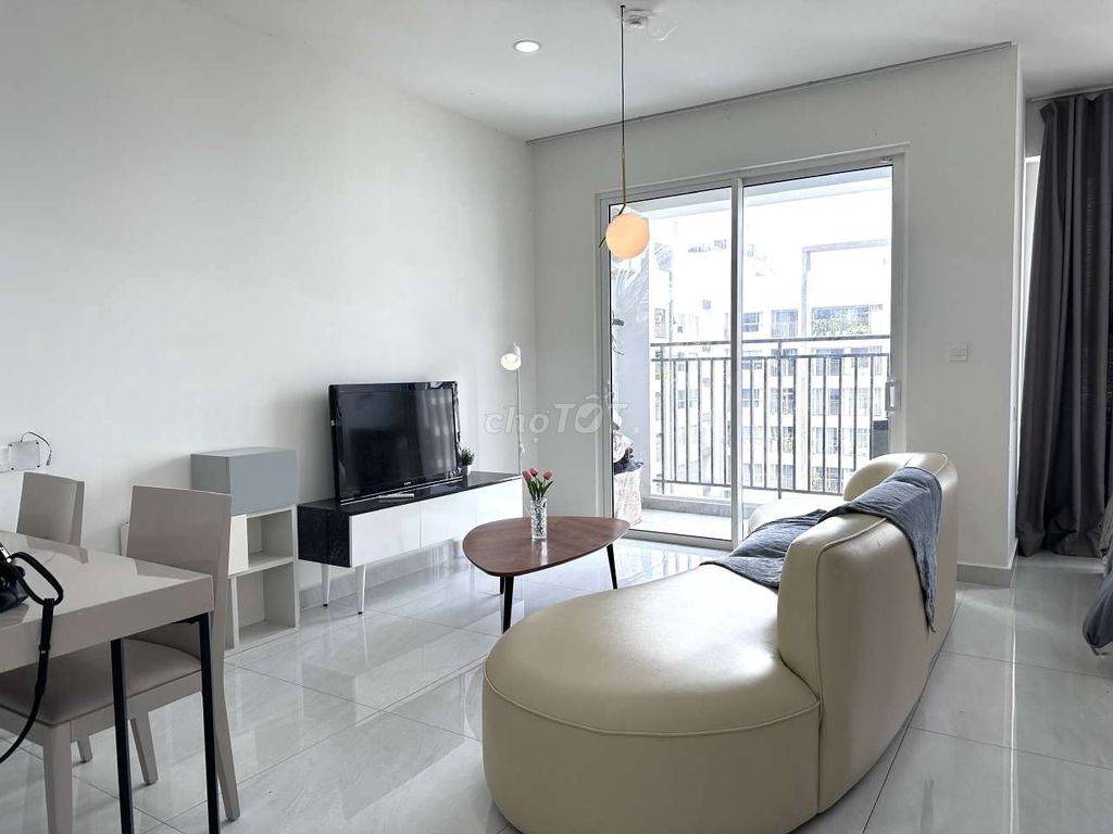 Hire Studio Full's Guardian. High Court of the New Founding District 7