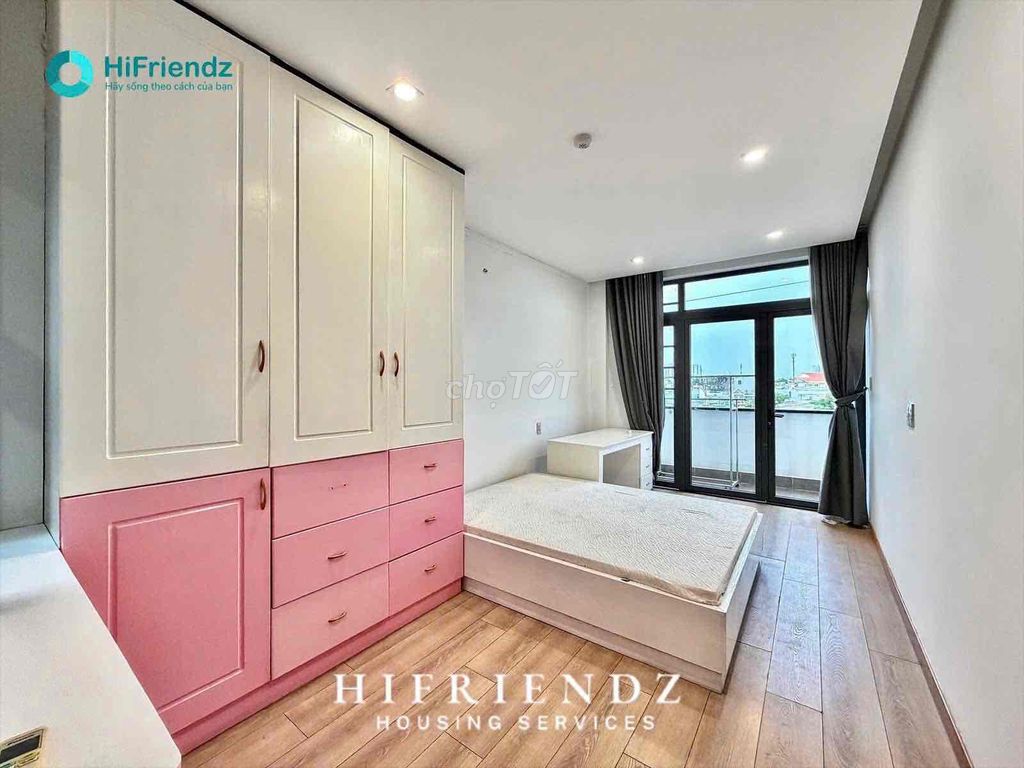 2 bedroom apartment - 100 percent new - free car department