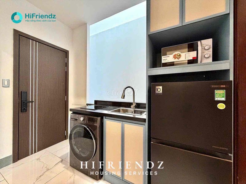 2 bedroom apartment - 100 percent new - free car department