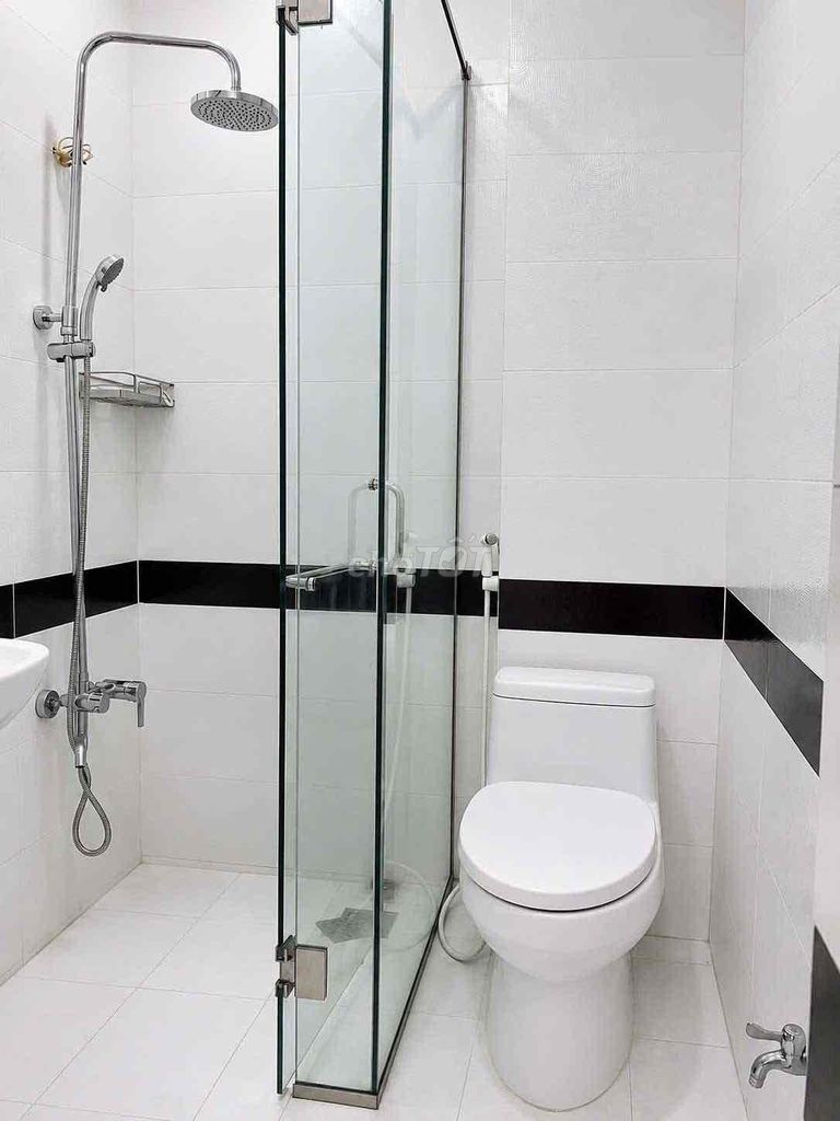 Rent a Hoàng Văn Thụ-7-7.