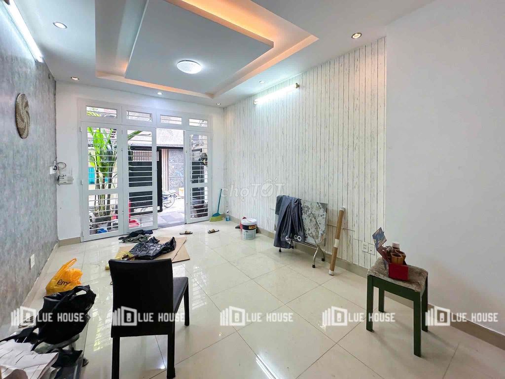 Rent the original apartment - 4 bedroom - 2 floors