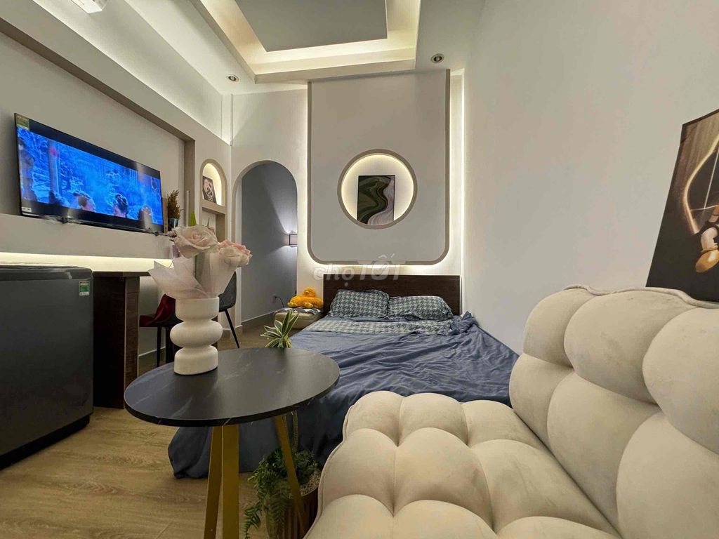 Super-Calm Room.