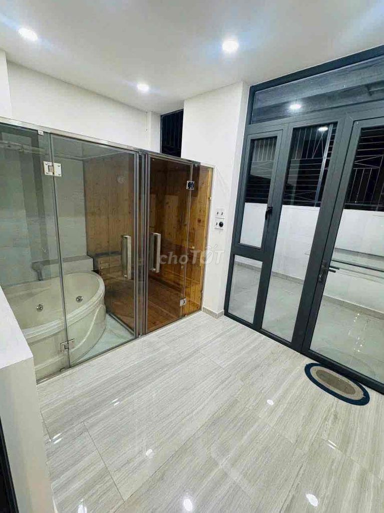 Rent a car alley house.