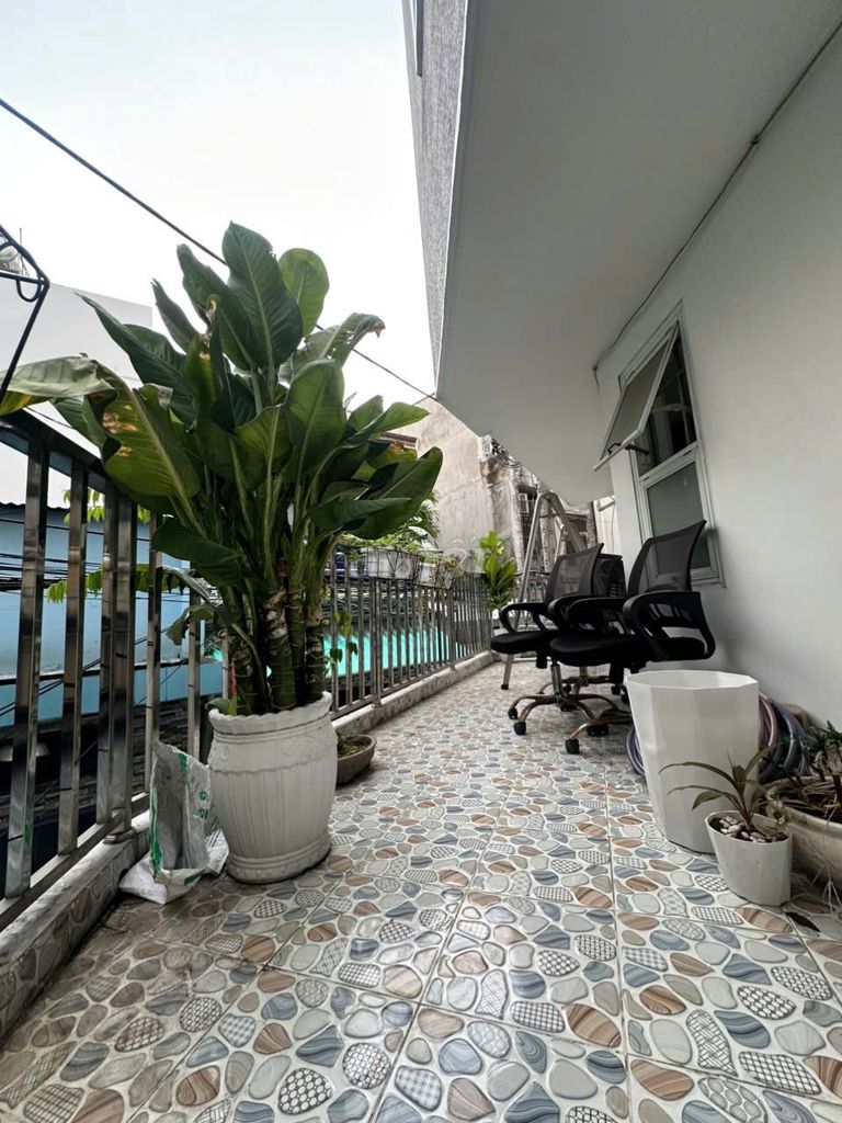 Fold, the original apartment--the car alley - 4 Lê Đức Thọ Bedroom - full interior - 15 million