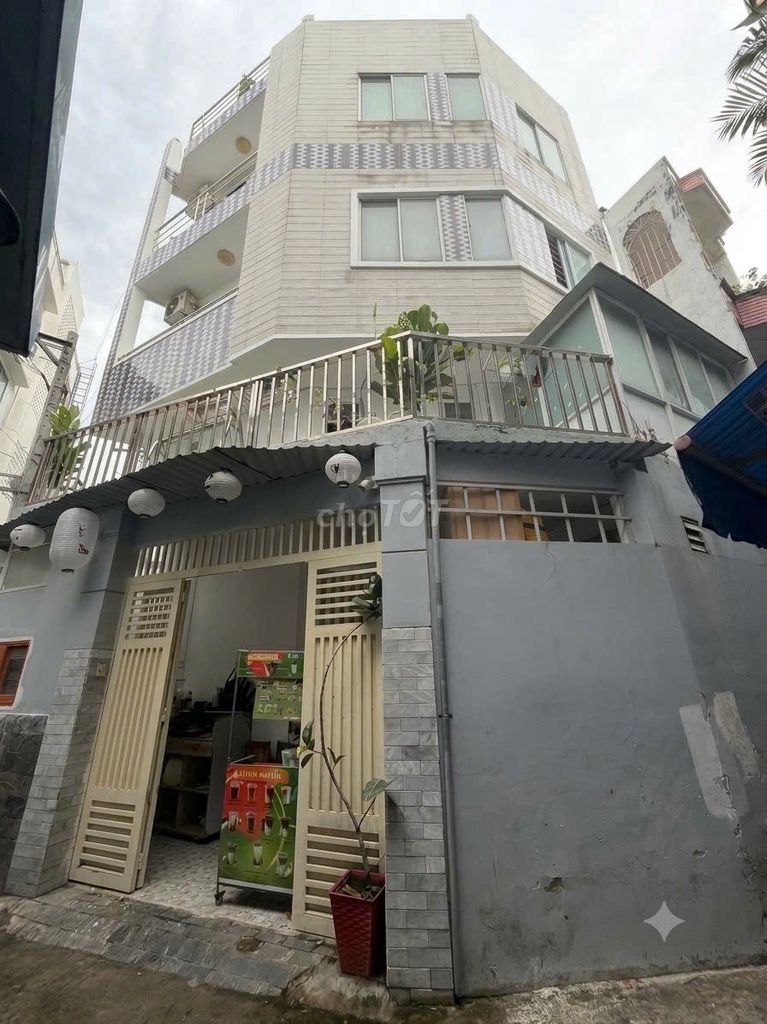 Fold, the original apartment--the car alley - 4 Lê Đức Thọ Bedroom - full interior - 15 million