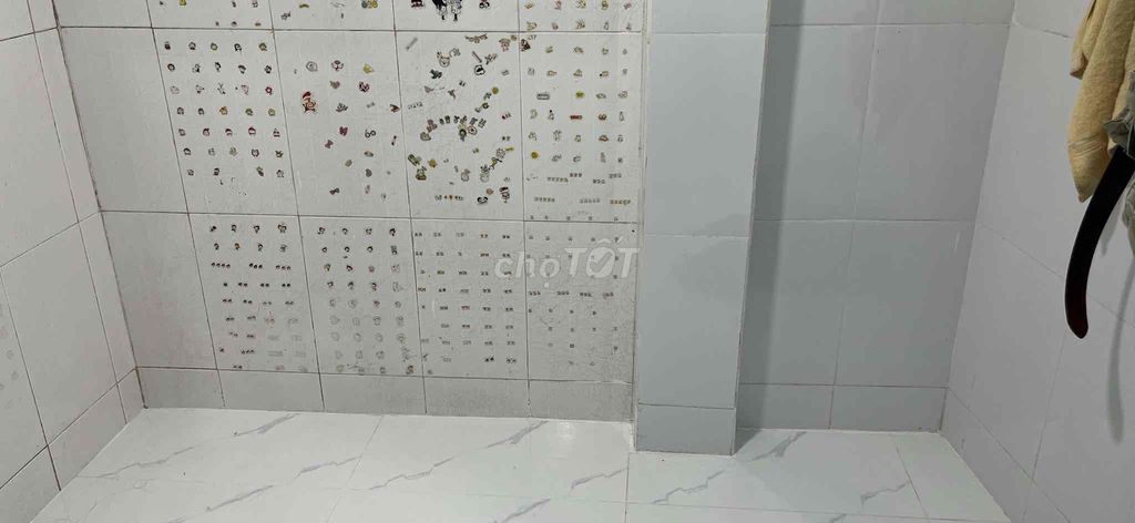 Renting Hồ Văn Tư new house.
