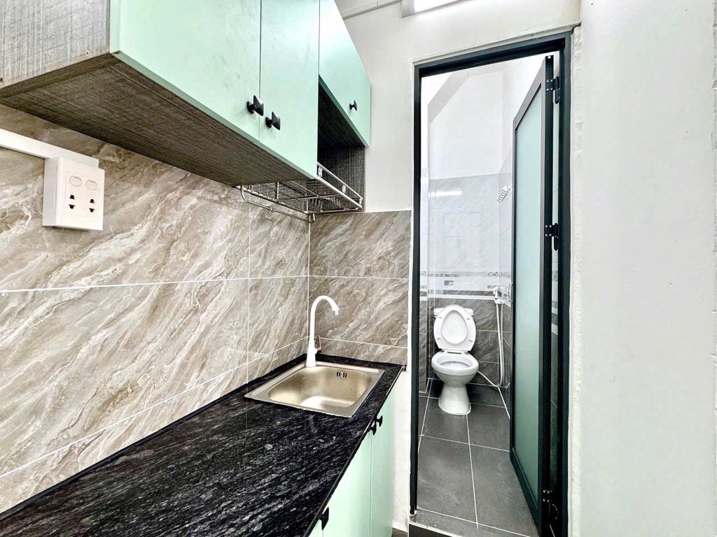 Two bedrooms, six million at Tân Phú!