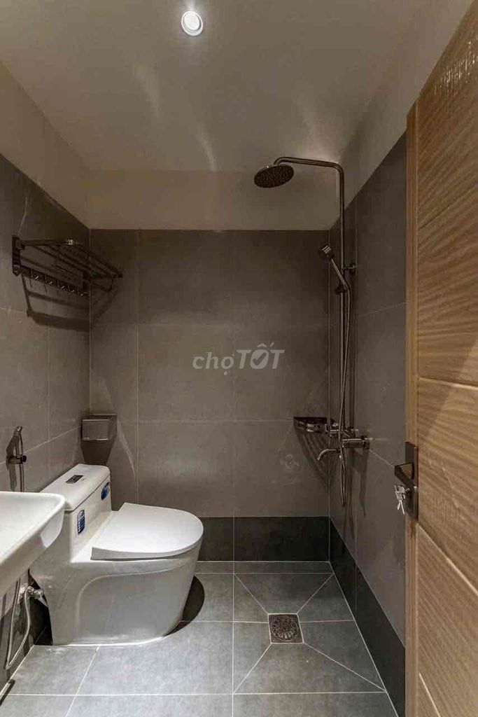 We'll rent the Bancol Room 45 m - Full Seven, full of questions.