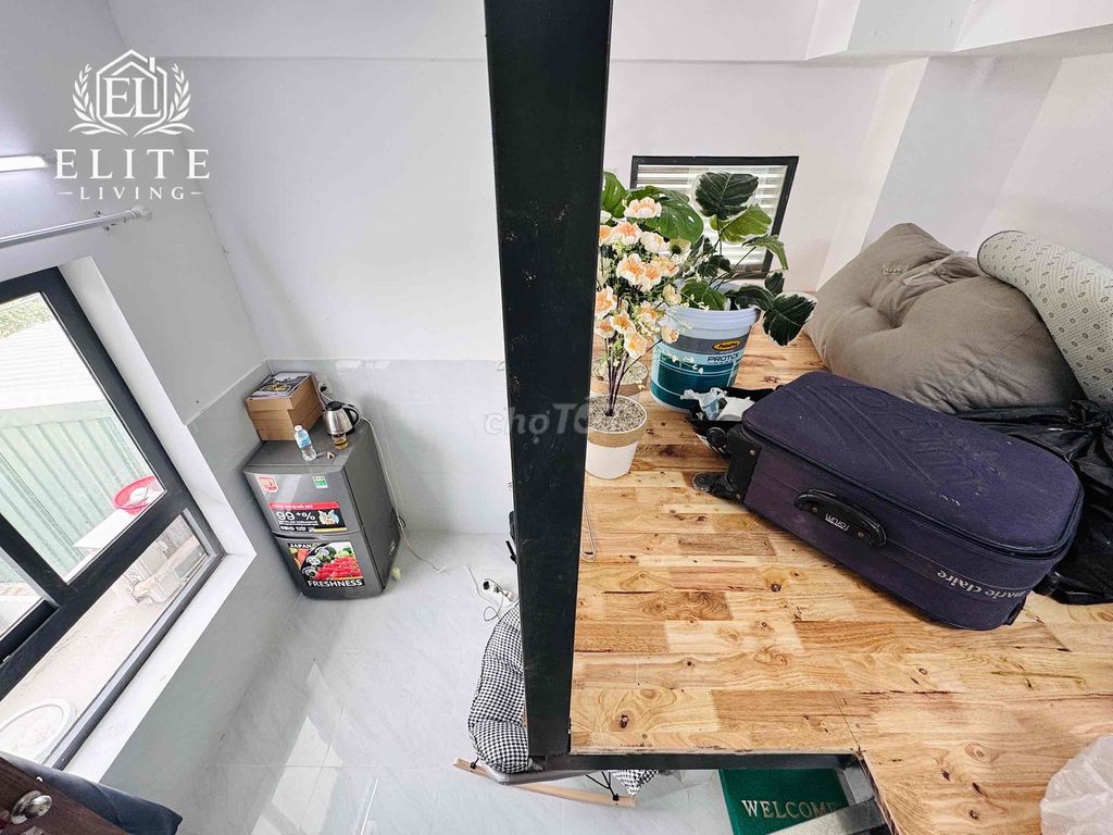 low-priced guard room