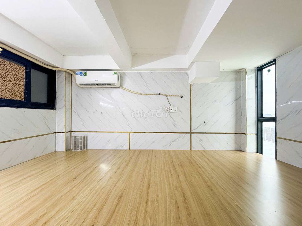 Full utility -- close to university -- it's all set up, District 12 only from 3 million.