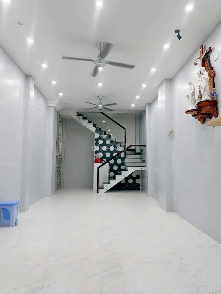 The owner himself - full interior - 688/15 Tân Kỳ Tân Quý - 3 sheets - st - 3 bedroom 4 toilets