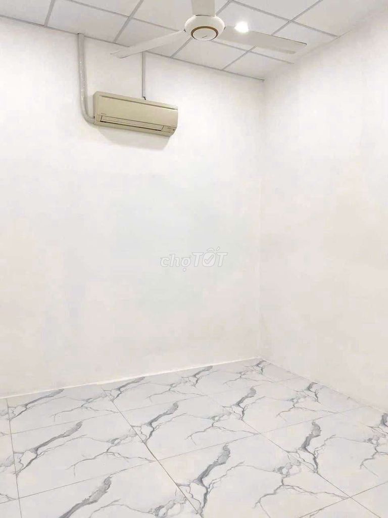 Let's rent 5 x 22 meters 2 bedrooms Lâm Văn Bền Lâm Văn Bền.