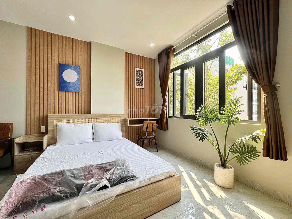 Get us room 45 meters - Full Seven