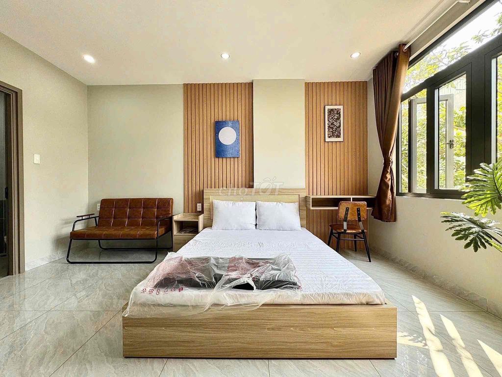 Get us room 45 meters - Full Seven